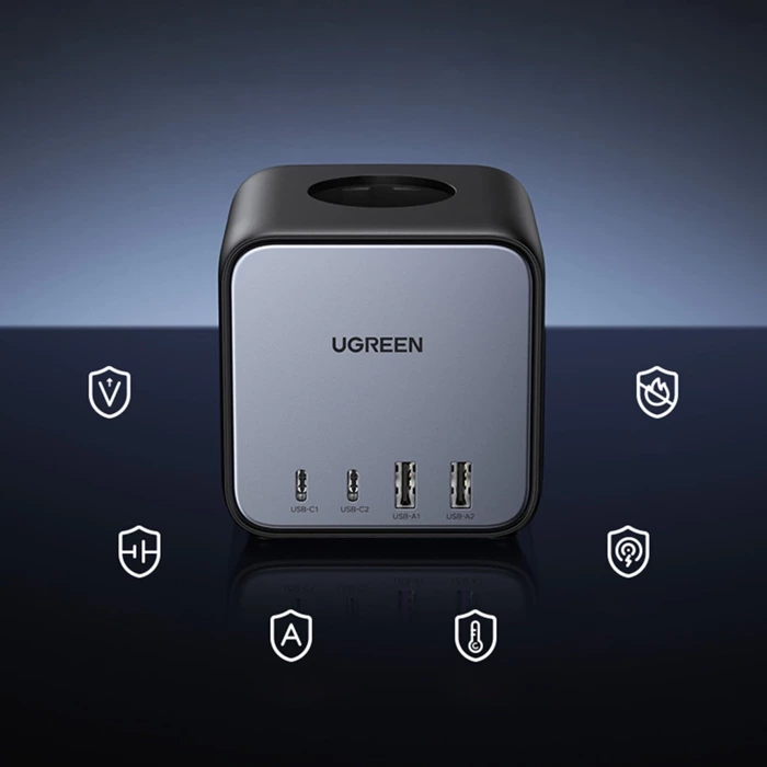 Ugreen cube power strip 65W USB / USB C + 3x AC socket black (CD268)