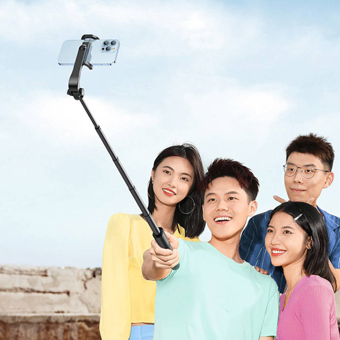 Ugreen Selfie-Stick Teleskopisch ausziehbares Selfie-Stick-Stativ mit Bluetooth-Fernbedienung Schwarz (50758 LP508)