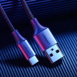 Vernickeltes USB-C QC3.0 UGREEN Kabel 0,25m mit Aluminiumstecker schwarz