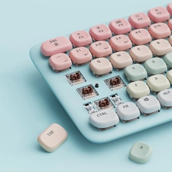 UGREEN KU101 BT Wireless Mechanical Keyboard (Pink/Blue)