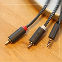 UGREEN 2X RCA Cinch Jack 3,5 mm AV102 Kabel 3m Schwarz